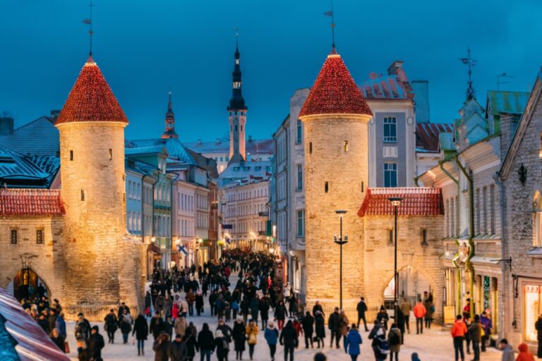 Estonia welcomes four auction bidders for three 5G spectrum licences
