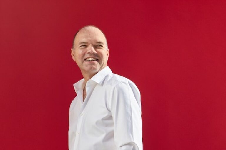 Vodafone looking to grow and cut costs through investment