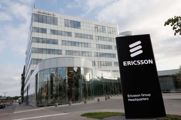 Ericsson cuts 1200 jobs in Sweden 