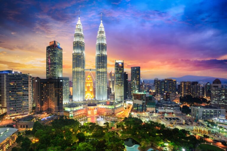 Telenor and Axiata plan to merge Malaysian operations