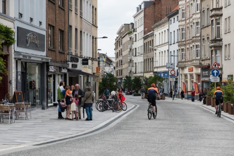 Orange Belgium starts roll-out of wholesale FTTP in Brussels