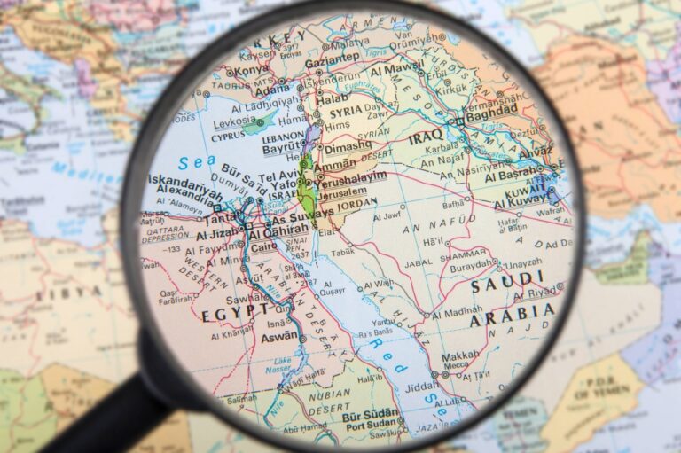 Hyperscalers hit 100% CAGR in international bandwith across Middle East