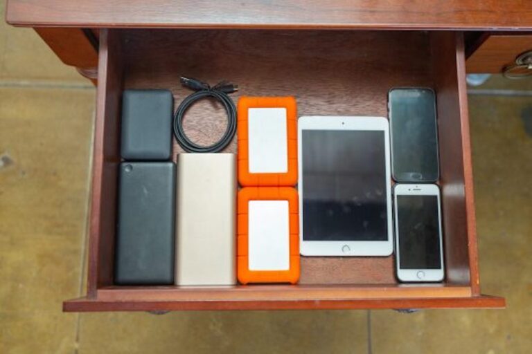 Vodafone appeals for pre-loved devices in technology for refugees scheme