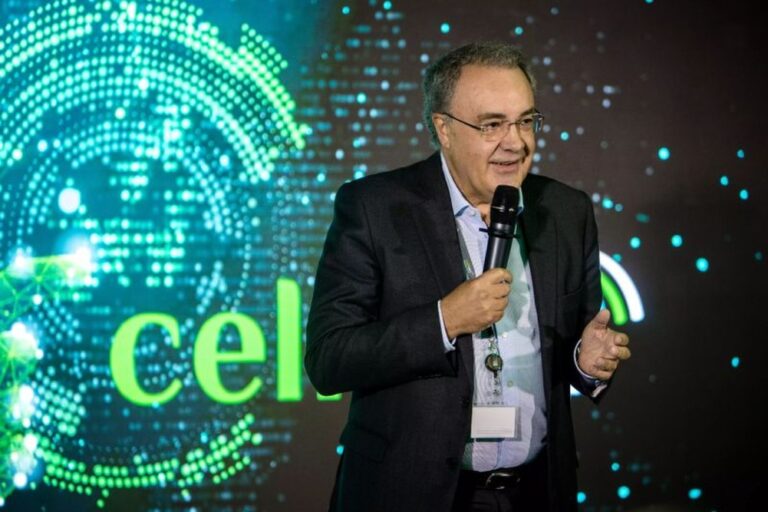 Cellnex shares rise on report of takeover by rival