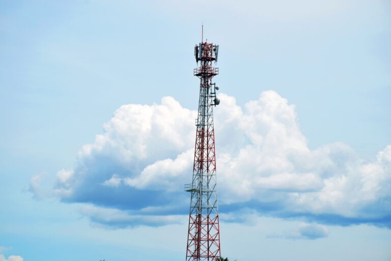 Hyperscalers show off telco-friendly tech and credentials