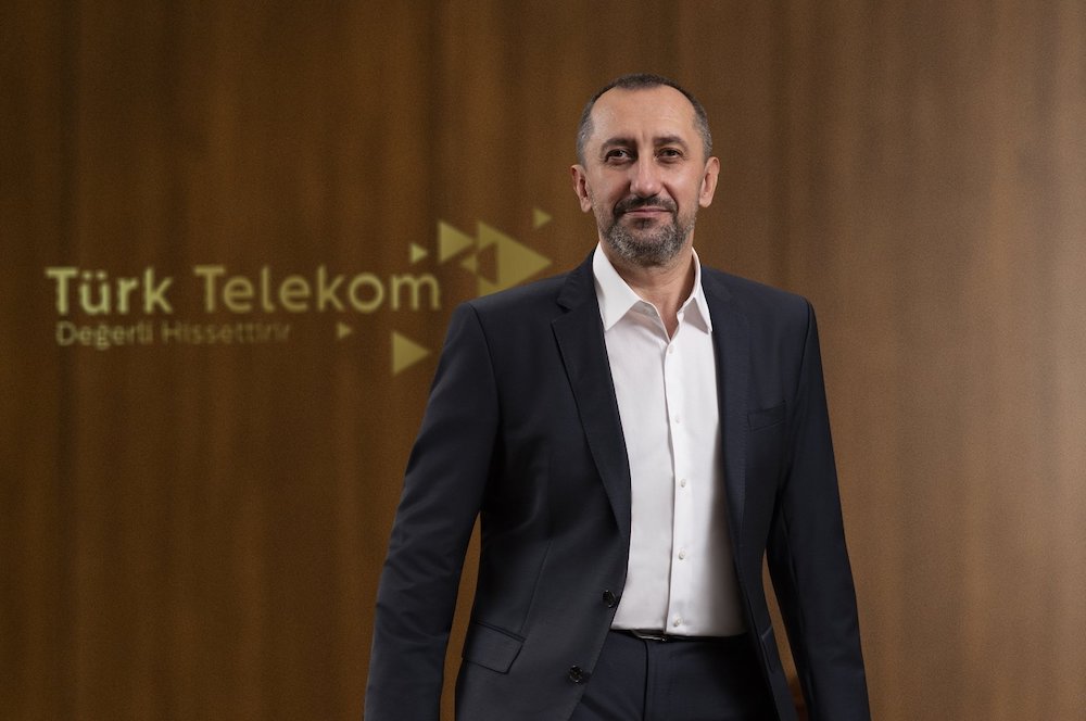 Türk Telekom, güçlü ikinci çeyrek sonuçları yayınlamak için kur sıkıntılarını silkiyor