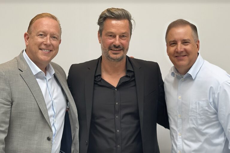 fliggs mobile selects Moflix TelcoTech Platform to power Web3 MVNO 