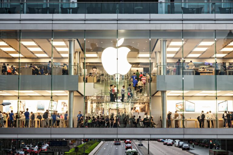 The EU accuses Apple of breaching Digital Markets Act 