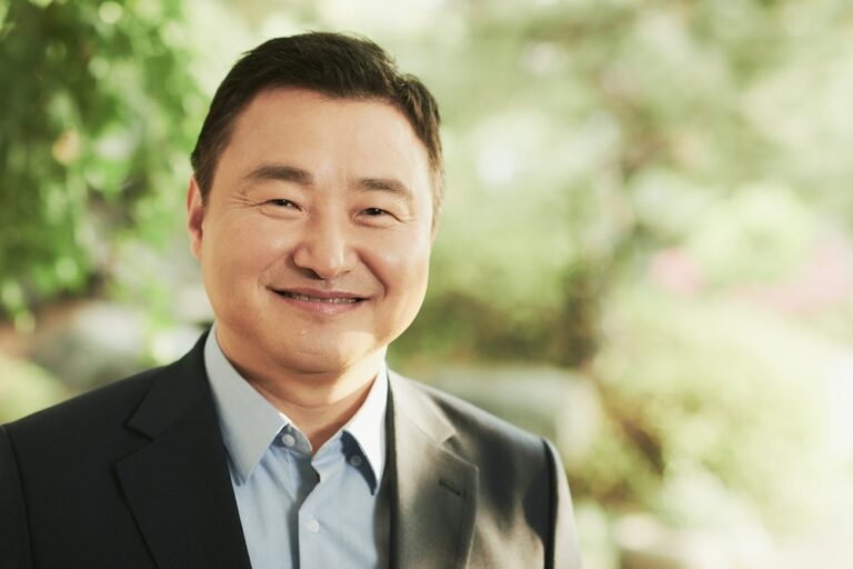 Samsung gets real about artificial intelligence at MWC 
