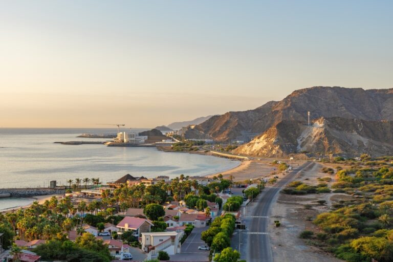 e& and DE-CIX set up SmartHub internet exchange in the Middle East